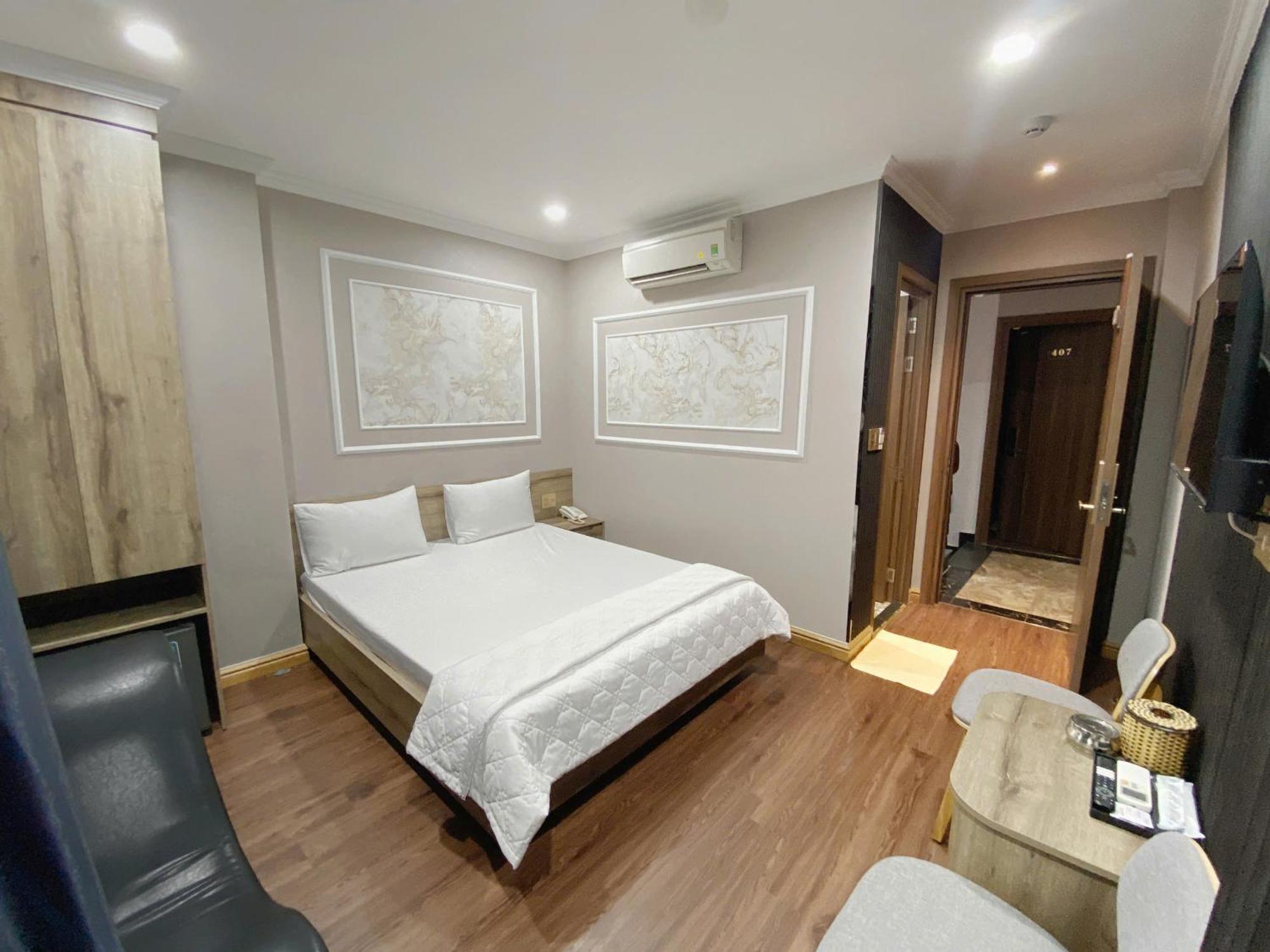Thanh Binh Premium Hotel Хошимин Екстериор снимка